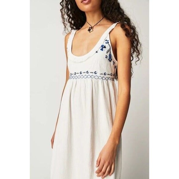 Free People White and Blue Floral Maxi Dress - Picture 5 of 14